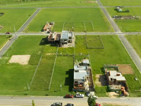 Terreno en Venta 30  mts Fondo