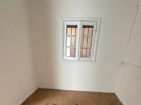 Depto Tipo Casa en Alquiler 60 años
