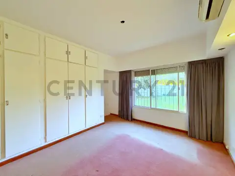417 e/ 153 y 154 , Piso 0