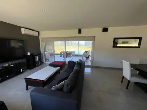 Casa en Venta en Medal Country club, USD 250.000