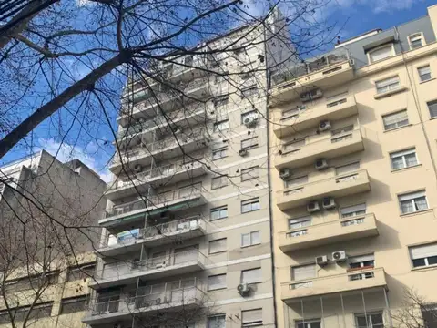 2 AMB EN RECOLETA - PUEYRREDON 1700