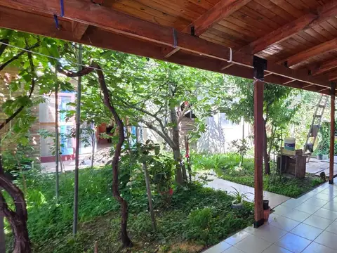 Casa en Neuquén Capital, B° Aeroclub