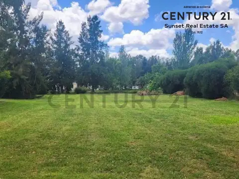 Terreno en Venta 27  mts Fondo