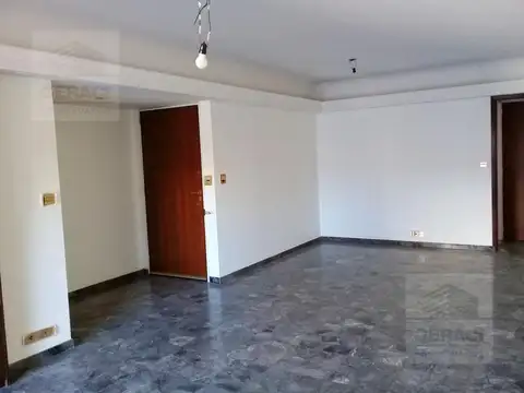 Departamento en Alquiler de 3 dormitorios