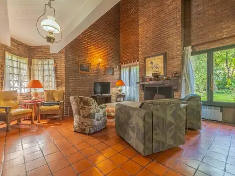 Casa en Venta de 5 dormitorios