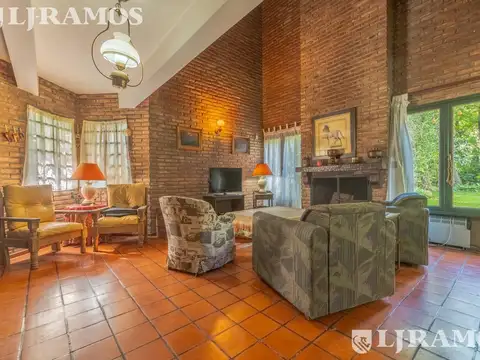 Casa en Venta de 5 dormitorios