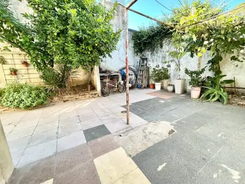 Depto Tipo Casa en Venta en Castelar Sur, USD 60.000