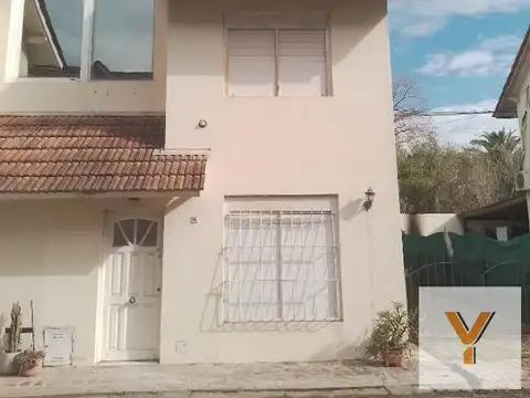 Casa en venta - 2 Dormitorios 1 Baño - 94Mts2 - Pilar