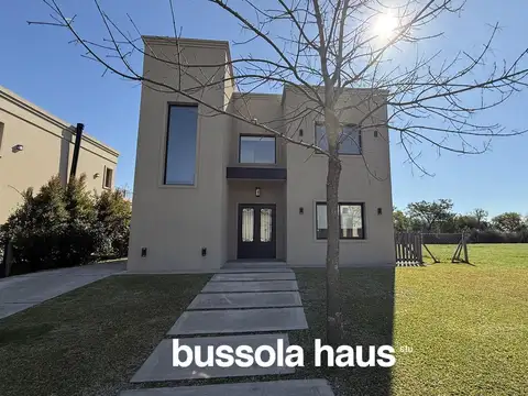 Casa en Alquiler de 3 dormitorios