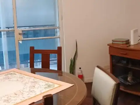 Avenida Hipólito Yrigoyen 2900, Piso 1