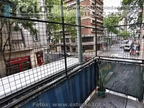 Avenida Hipólito Yrigoyen 2900, Piso 1