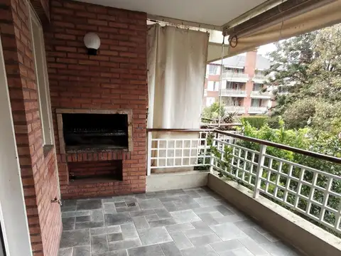 Departamento en Venta en Jardines De San Isidro, USD 265.000