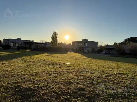 Terreno en Venta de 951,0 m2