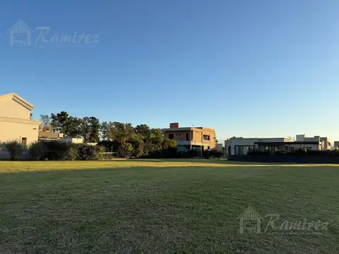 Terreno en Venta en Francisco Alvarez, USD 80.000