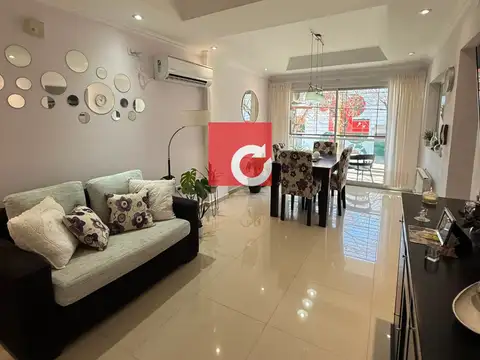Avda 25 e/ 57 y 58 - Departamento  2 dormitorios c/ cochera