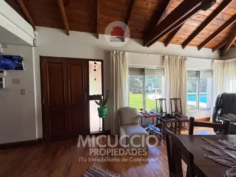 Casaquinta en venta, Paul Harris 465, barrio El Cazador. APTA CREDITO
