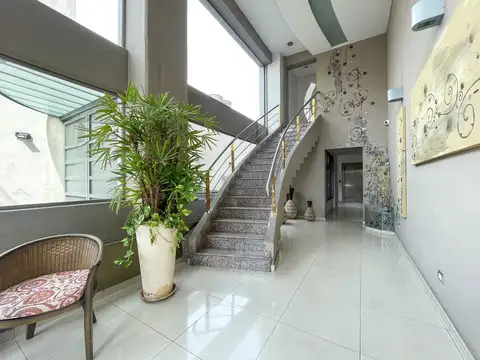 Departamento en Venta con 2 cocheras