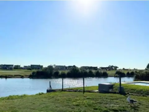 Terreno en venta en El Canton Islas