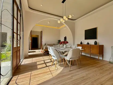 Casa en Venta en Nuestra Señora De Lourdes, Rosario
