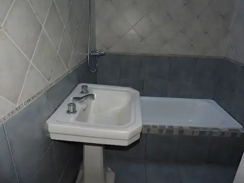 Casa en Venta en Quilmes Oeste, USD 55.000