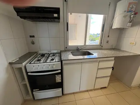 Departamento en Alquiler en La Plata, $ 450.000