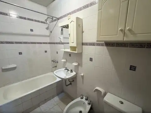 Depto Tipo Casa en Alquiler de 1 dormitorio