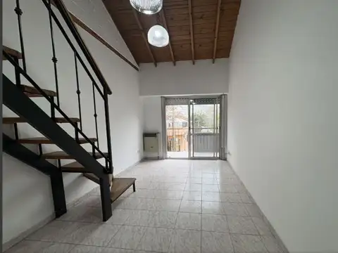 EDISON 1000, Piso 1