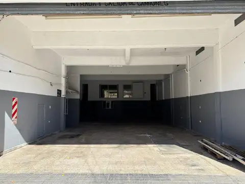 VENTA DEPOSITO EN SANTOS LUGARES