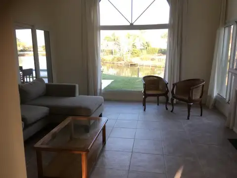 Casa en Alquiler A Estrenar