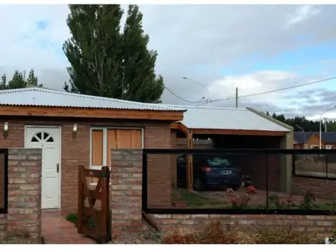 Casa en Venta en Los Antiguos, Lago Buenos Aires