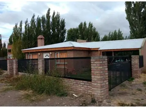 Los Álamos  500 , Piso 0