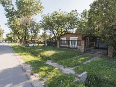 CASA EN VENTA EN FUNES NORTE 2 DORMITORIOS