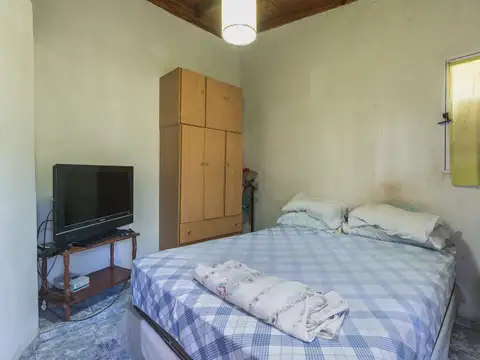 CASA EN VENTA EN FUNES NORTE 2 DORMITORIOS
