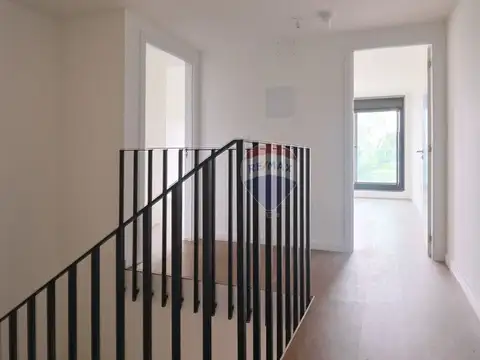 Departamento en Alquiler con 2 cocheras