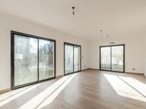 Depto Tipo Casa en Venta de 3 dormitorios