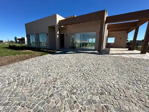 El Deslinde 1100