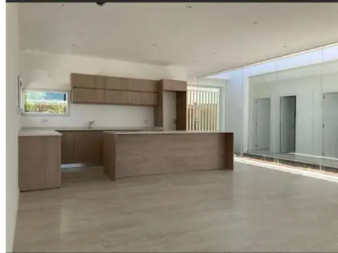 Casa en Venta en Canning, USD 295.000