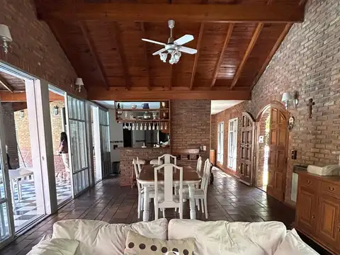 VENTA CASA 5 AMBIENTES EN LOS CARDALES COUNTRY CLUB