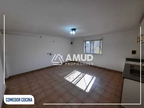 Departamento en Alquiler en Villa Donovan, $ 330.000