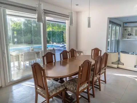 Casa en Venta en Ayres Plaza, USD 480.000