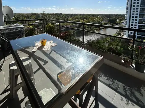 Departamento en Venta con 3 cocheras