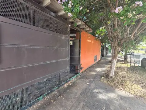 CASA 5 AMB 3 DORM 2 BAÑOS EN 2 PLANTAS FONDO