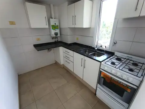 Departamento en Alquiler en Arroyito, $ 870.000