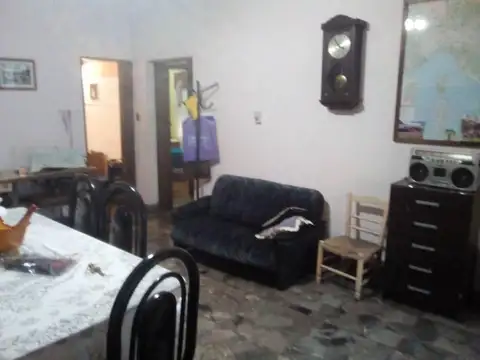 Depto Tipo Casa Monoambiente con 2 baños