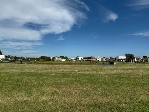 Terreno en  Greenville Polo & Resort. Vista Laguna