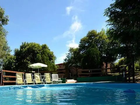 VENTA COMPLEJO DE 5 CABAÑAS EN TANTI. CORDOBA