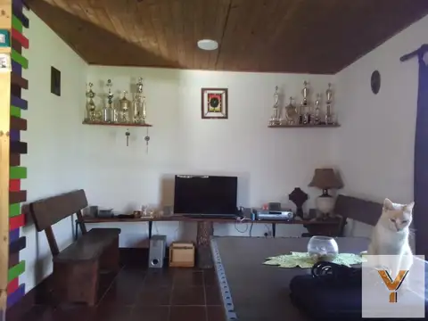 Casa en venta - 2 Dormitorios 1 Baño - General Rodríguez