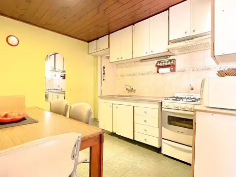 Depto Tipo Casa en Venta de 3 ambientes