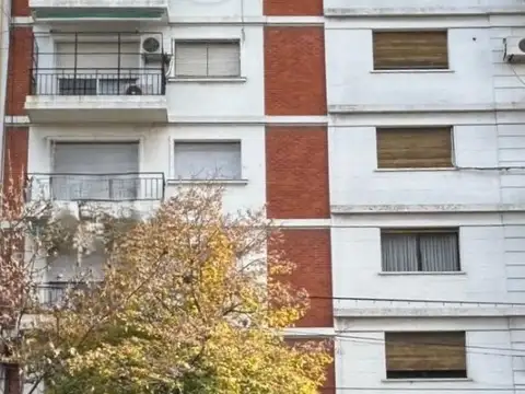 Departamento - Venta - Argentina, Capital Federal - Montes de Oca 900