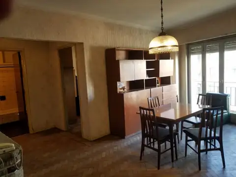 Montes de Oca 900, Piso 4